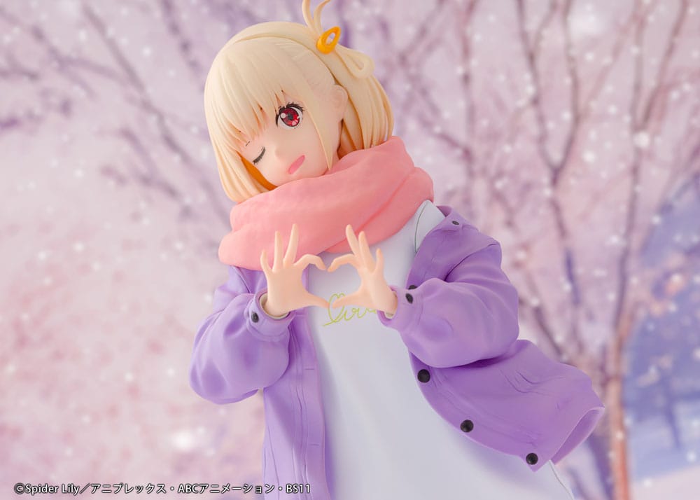 Lycoris Recoil PVC Statue 1/7 Chisato Nishikigi Winter Ver. 23 cm