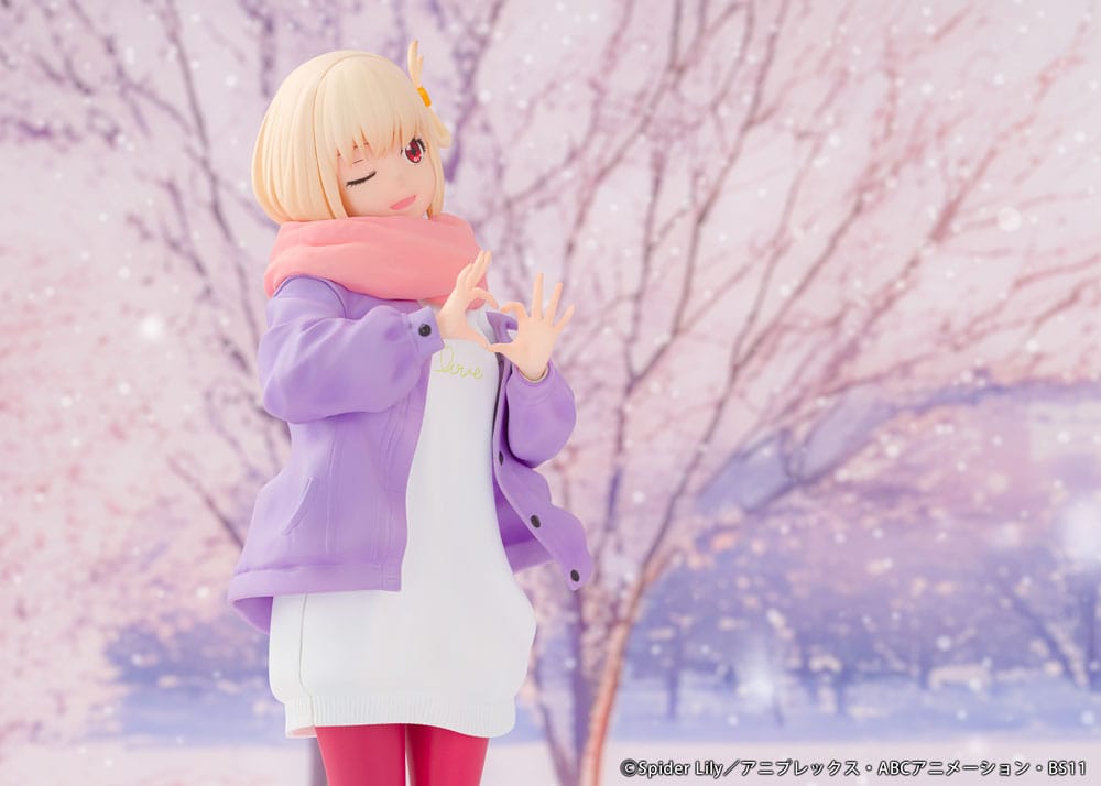 Lycoris Recoil PVC Statue 1/7 Chisato Nishikigi Winter Ver. 23 cm