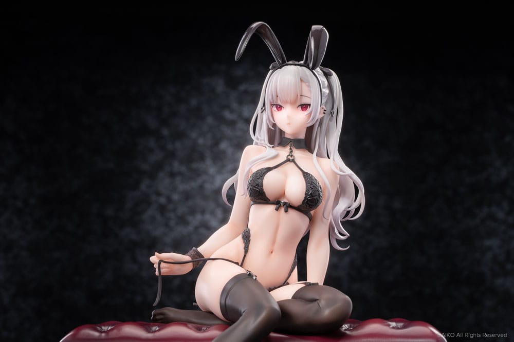 Statua originale del personaggio 1/7 Coniglietta nera Tana 23 cm