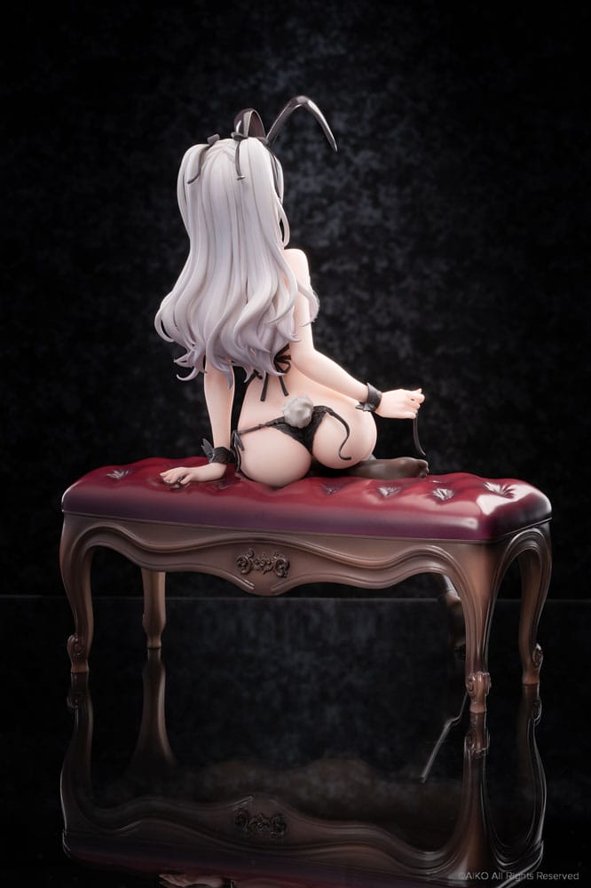 Statua originale del personaggio 1/7 Coniglietta nera Tana 23 cm