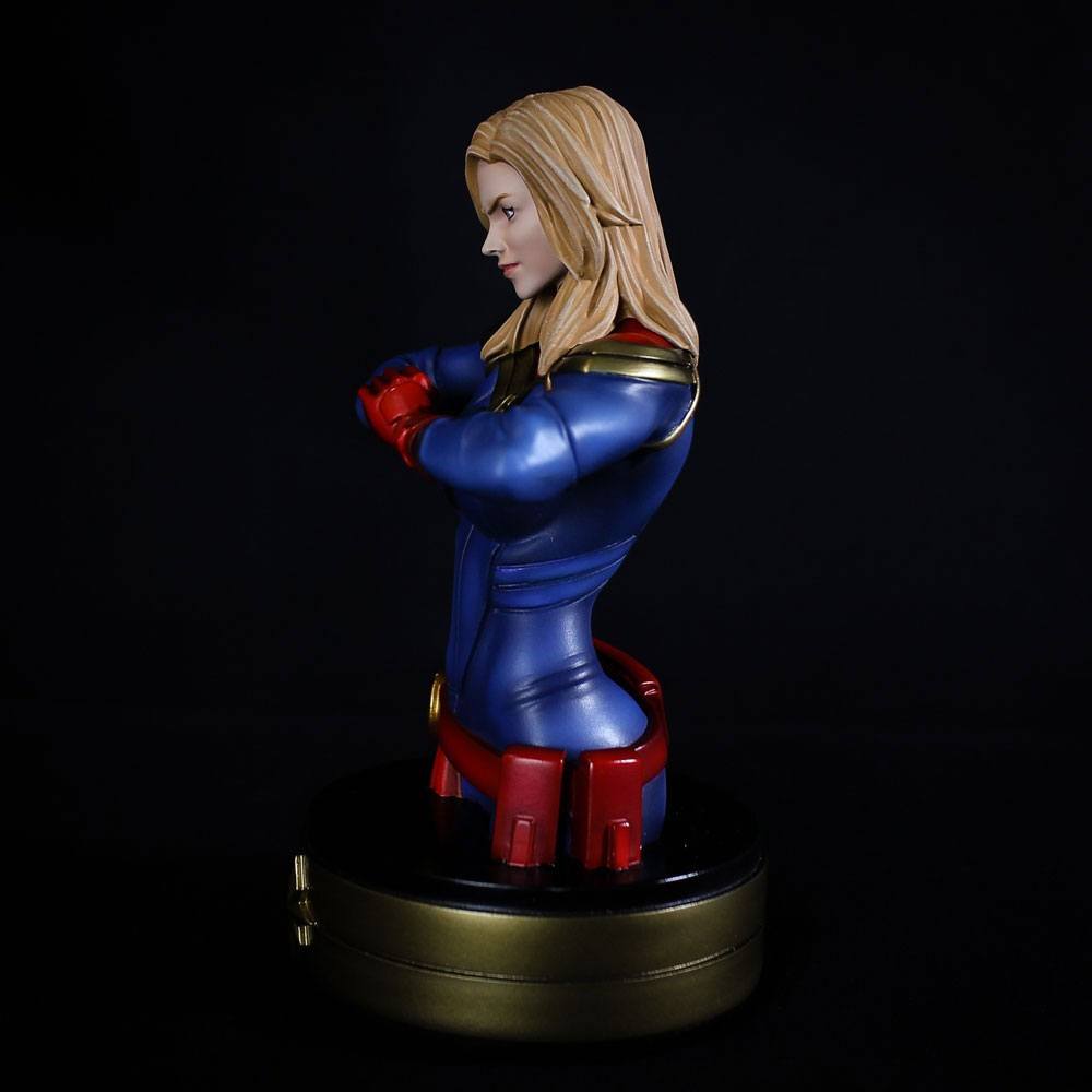 Captain Marvel Bust Captain Marvel 20 cm