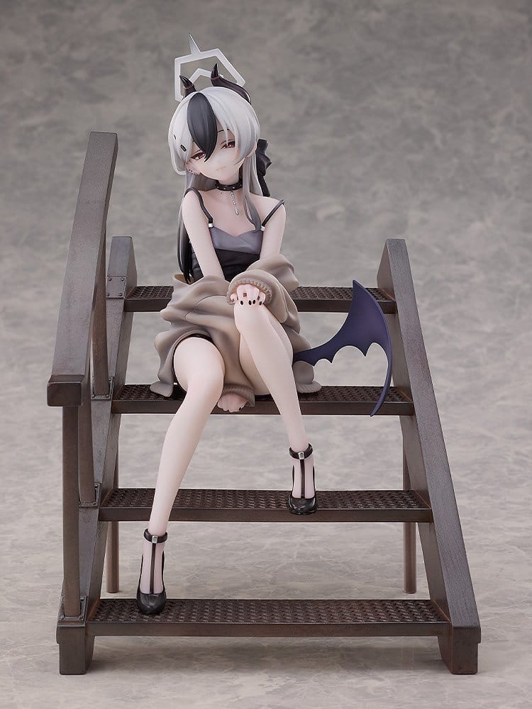 Blue Archive PVC Statue 1/7 Kayoko (Dress): Memorial Lobby Ver. 22 cm