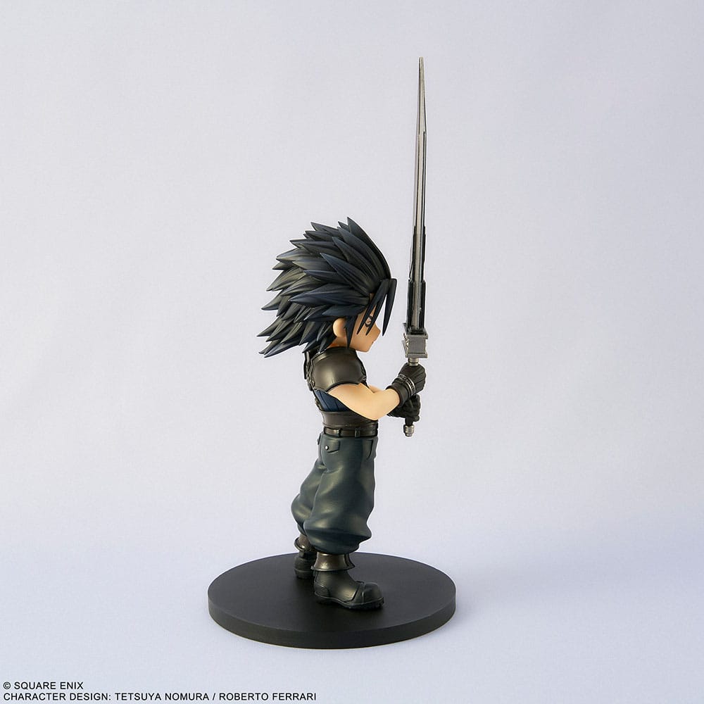 Statua di Final Fantasy VII Rebirth Adorable Arts di Zack Fair, 11 cm