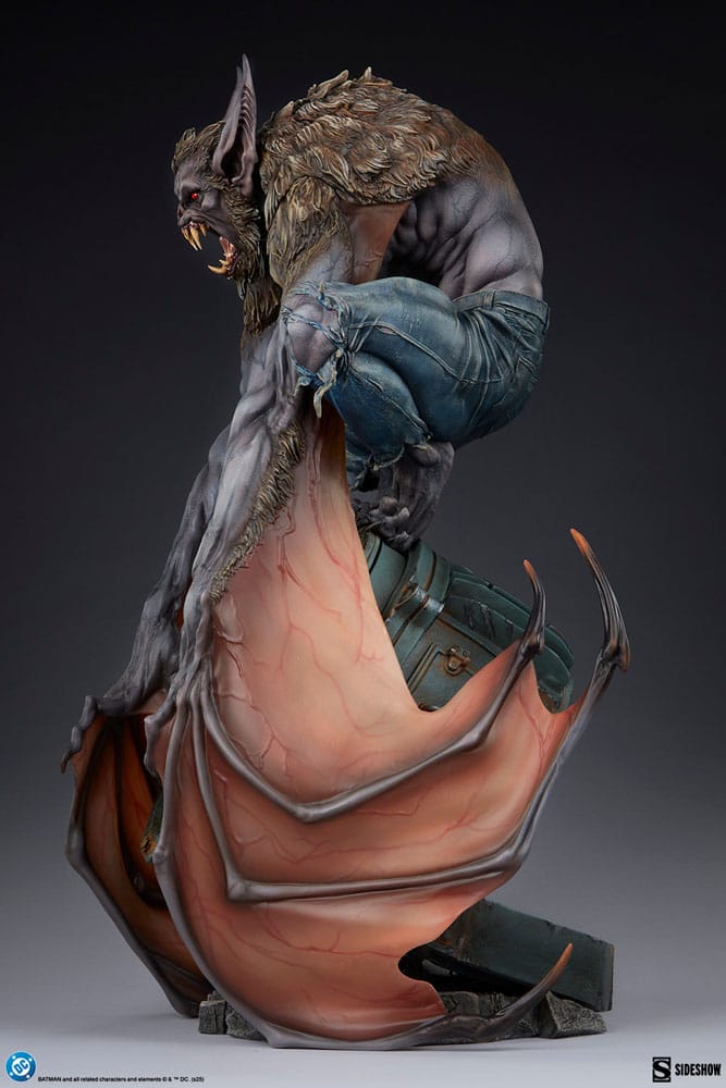 DC Comics Batman Premium Format Statue Man-Bat 64 cm