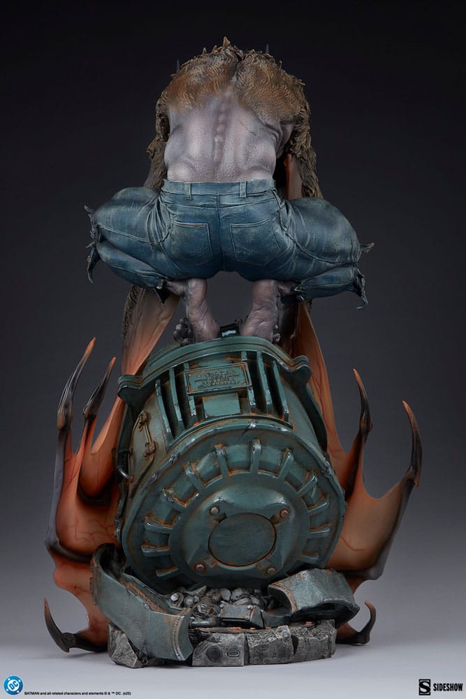 DC Comics Batman Premium Format Statue Man-Bat 64 cm