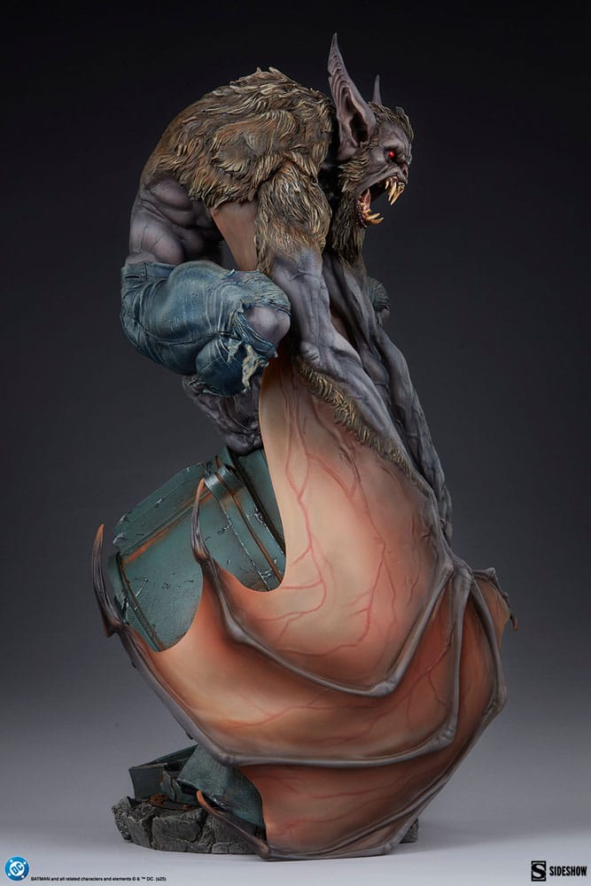 DC Comics Batman Premium Format Statue Man-Bat 64 cm