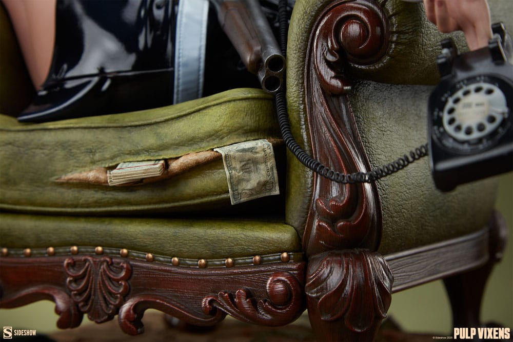 Pulp Vixens Premium Format Statue Killer Return 46 cm