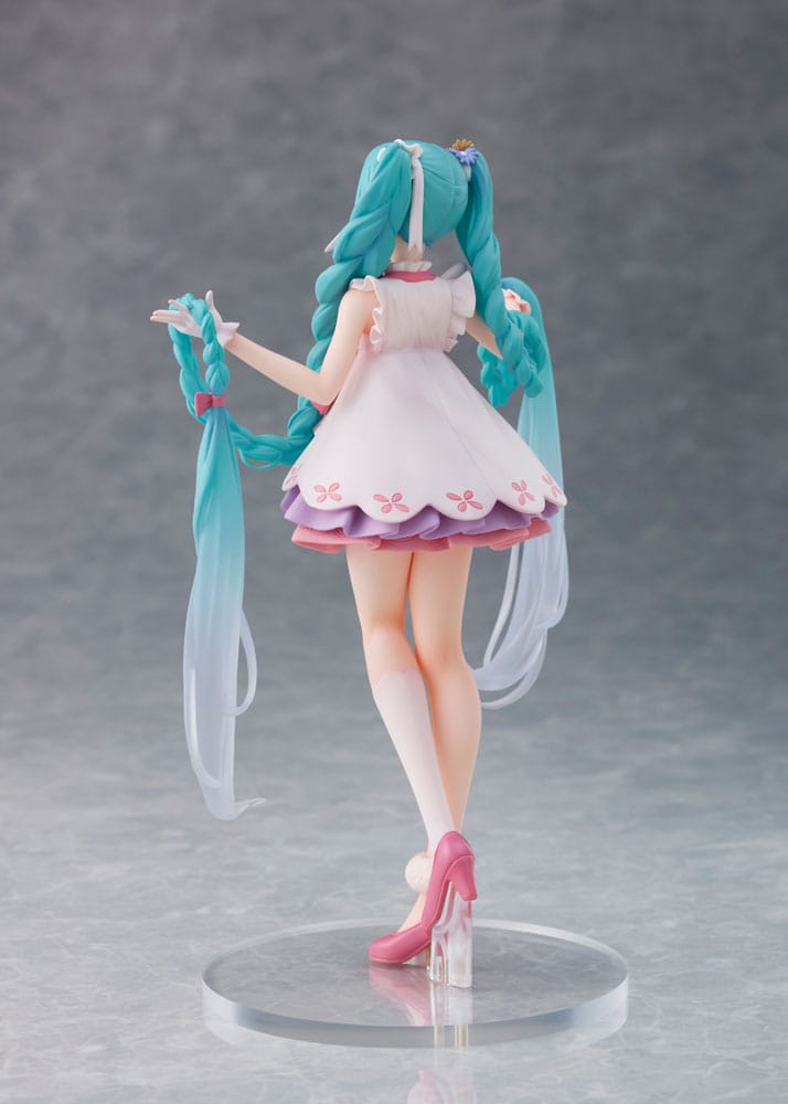 Statua in PVC di Hatsune Miku Hatsune Miku Wonderland Rapunzel Ver. 18 centimetri