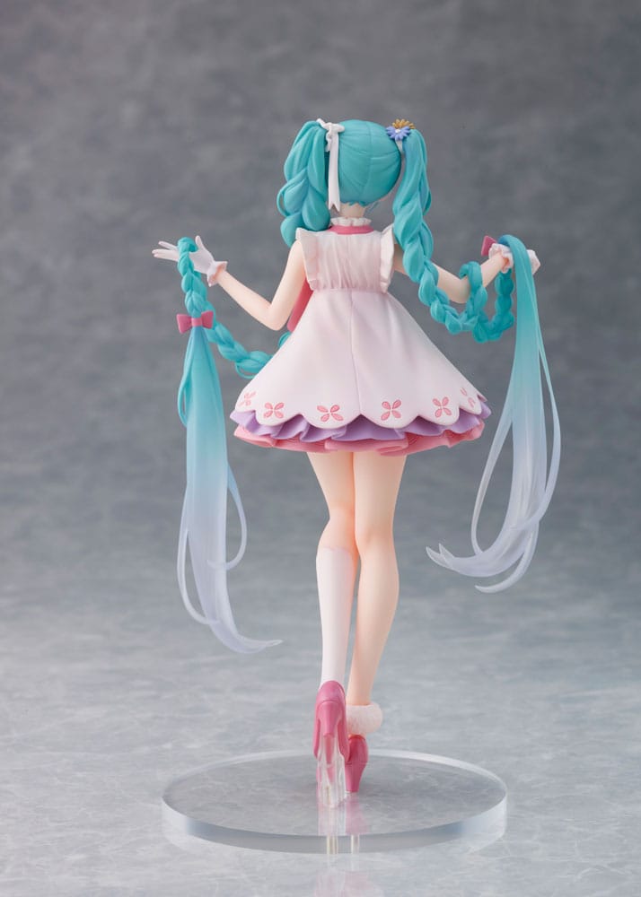 Statua in PVC di Hatsune Miku Hatsune Miku Wonderland Rapunzel Ver. 18 centimetri