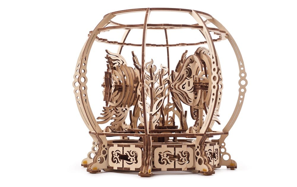 Ugears Wooden Model Kit Mechanical Aquarium
