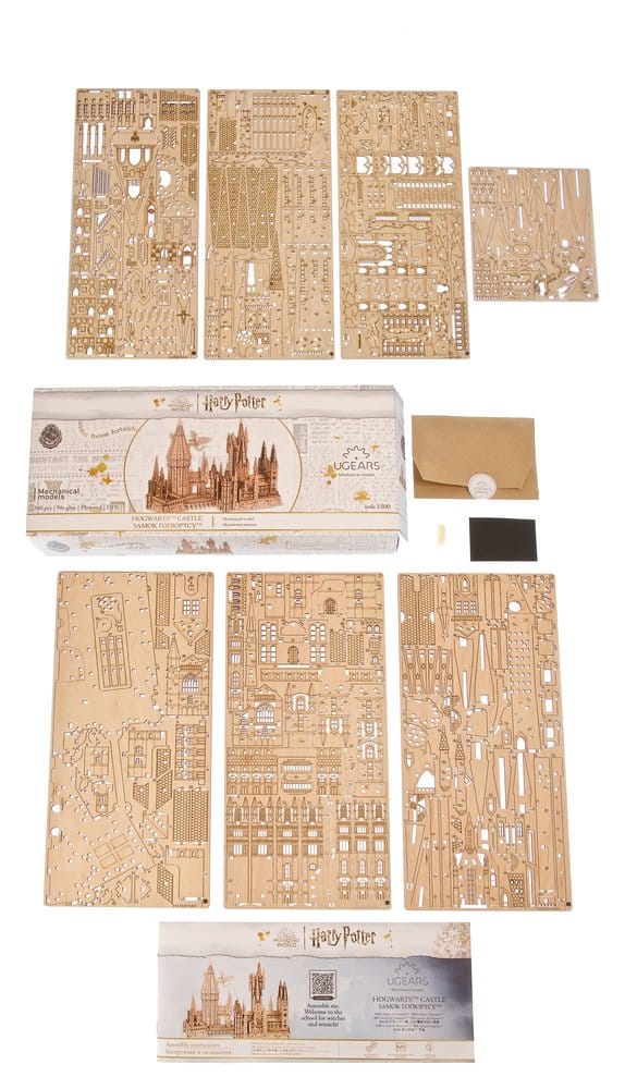 Harry Potter Wooden Model Kit Hogwarts Castle
