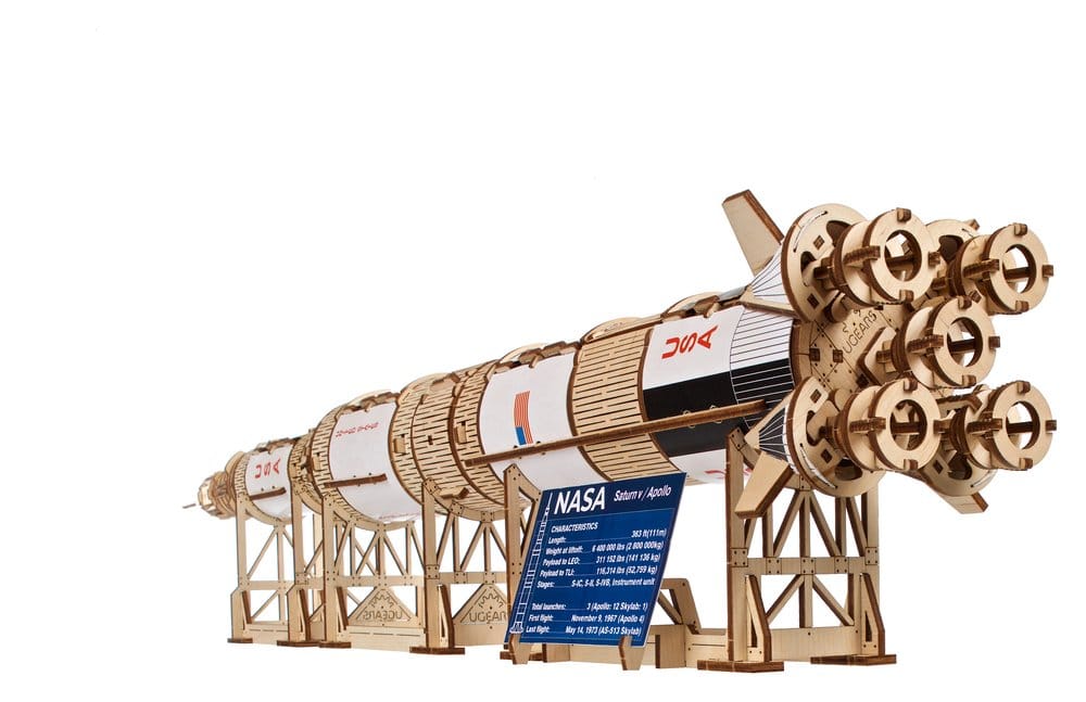 NASA Wooden Model Kit Saturn V