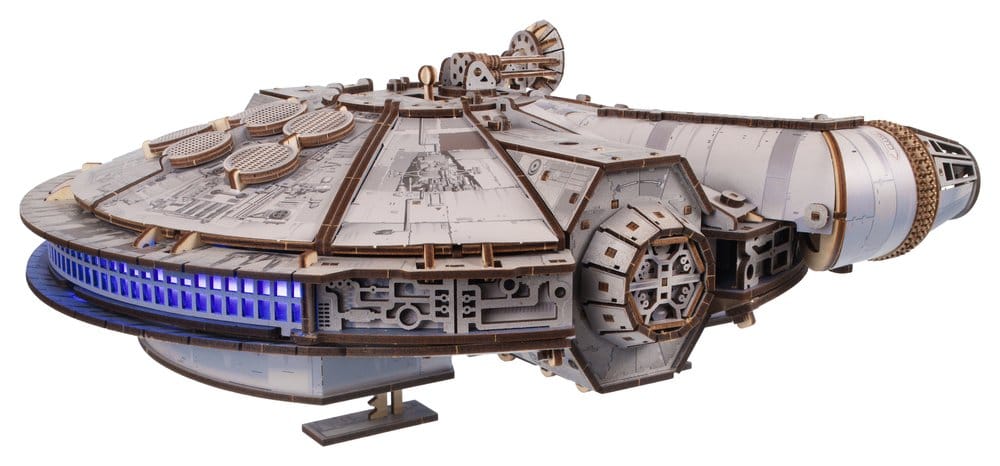 Star Wars Wooden Model Kit Millennium Falcon