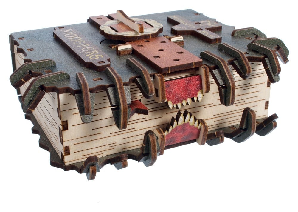 Harry Potter Wooden Model Kit The Monster Book of Monsters