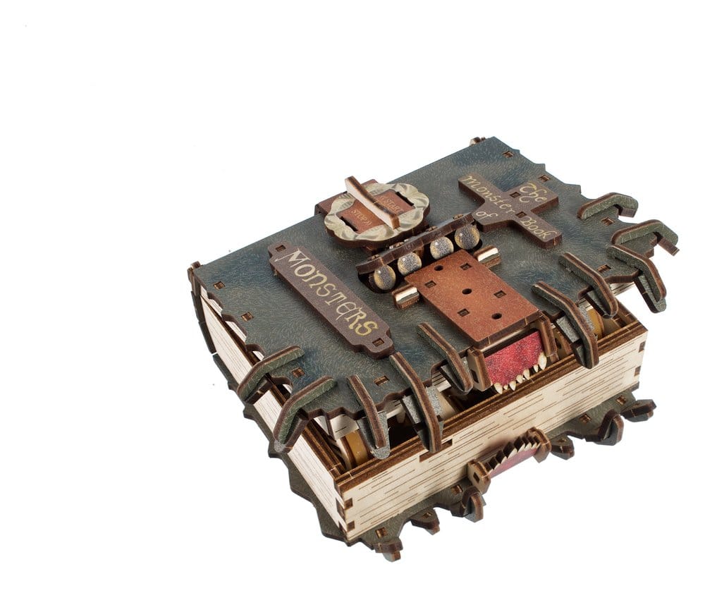 Harry Potter Wooden Model Kit The Monster Book of Monsters