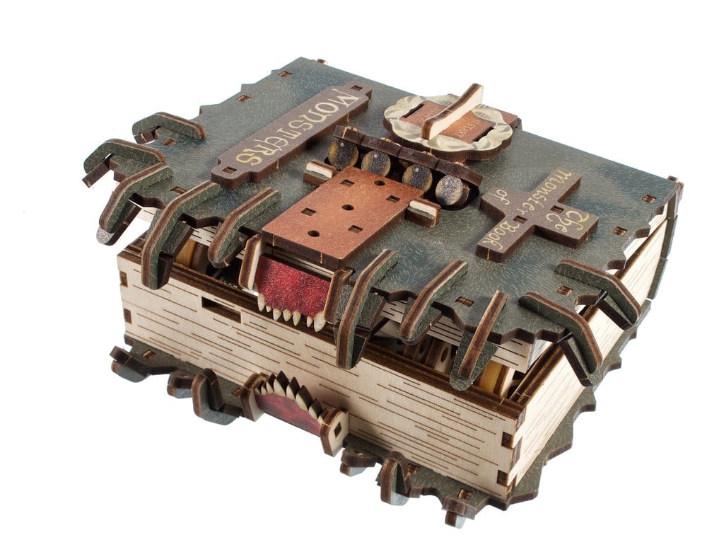 Harry Potter Wooden Model Kit The Monster Book of Monsters