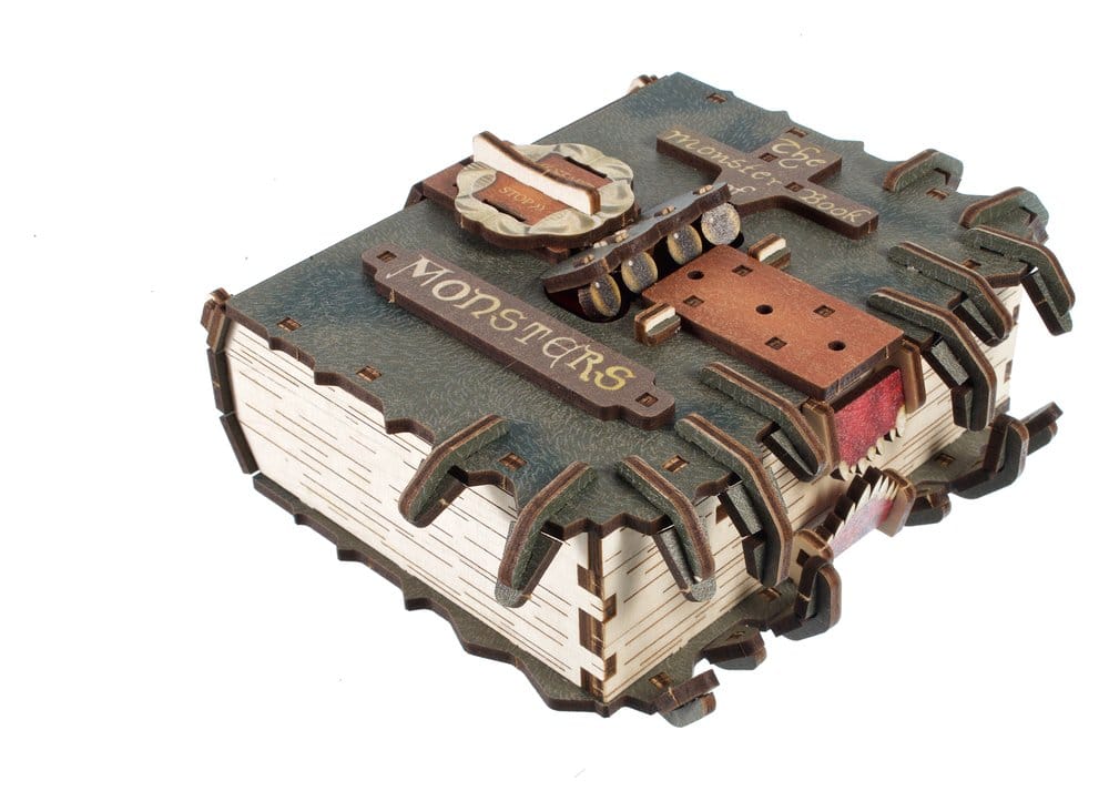 Harry Potter Wooden Model Kit The Monster Book of Monsters