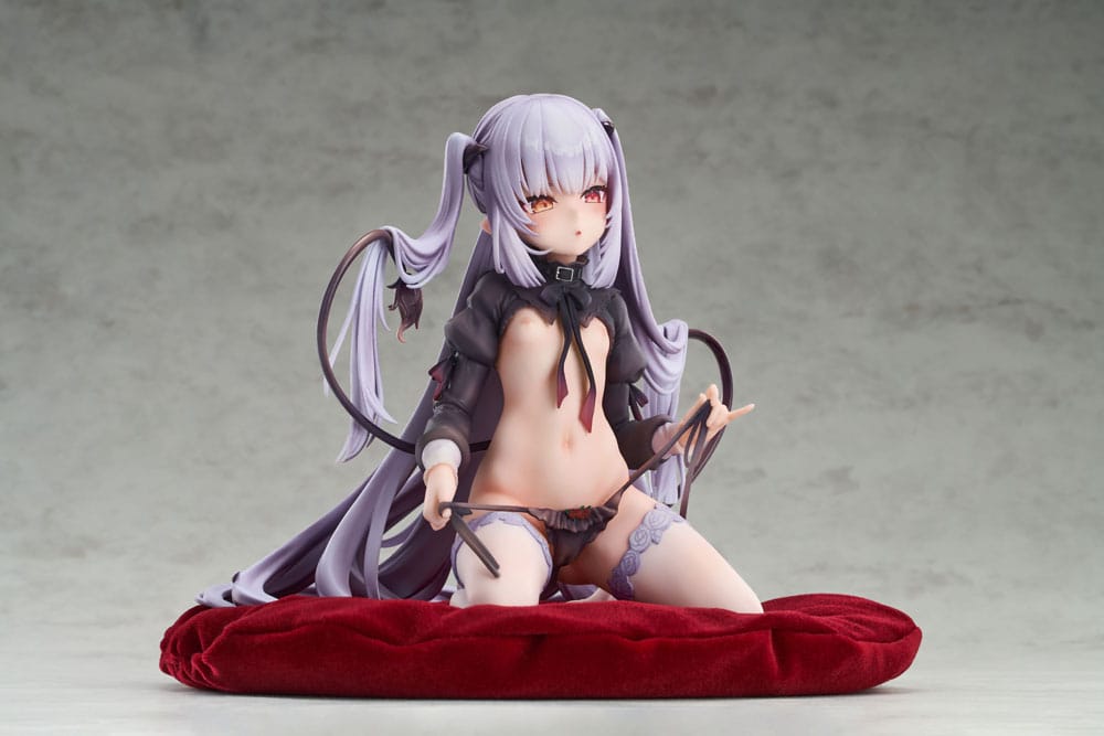 Original Character PVC Statue 1/6 Chloe Illustrated by Tamanokedama 18cm