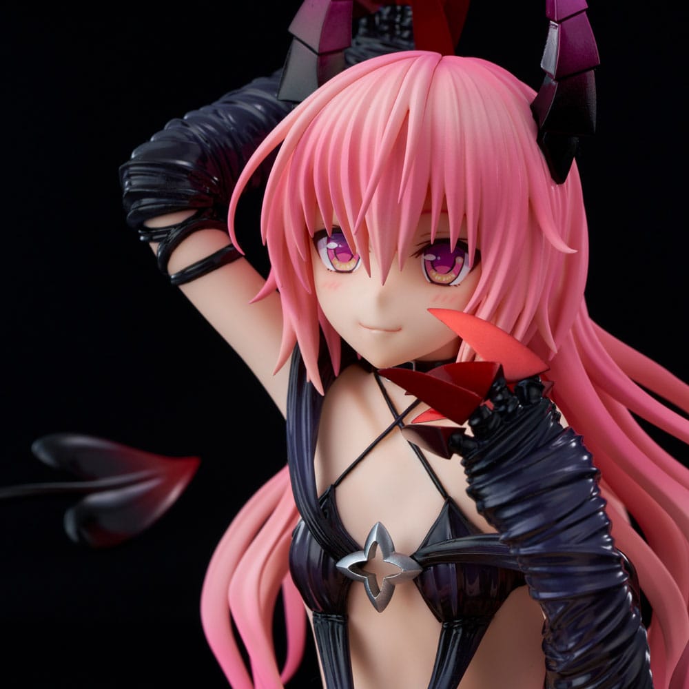 Statua in PVC To Love-Ru Darkness 1/6 Nana Astar Deviluke Darkness Ver. 17 centimetri