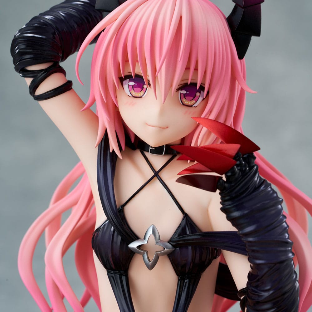 Statua in PVC To Love-Ru Darkness 1/6 Nana Astar Deviluke Darkness Ver. 17 centimetri