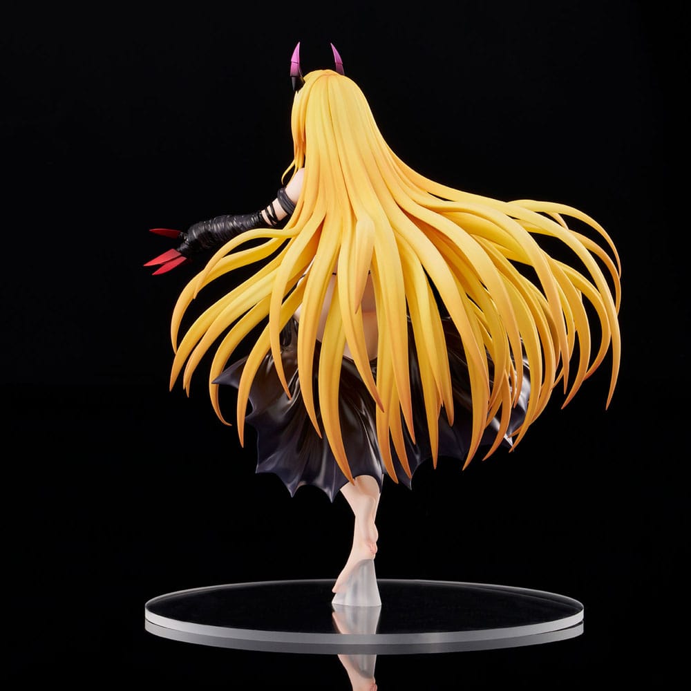Statua in PVC To Love-Ru Darkness 1/6 Golden Darkness Darkness Ver. 30 centimetri