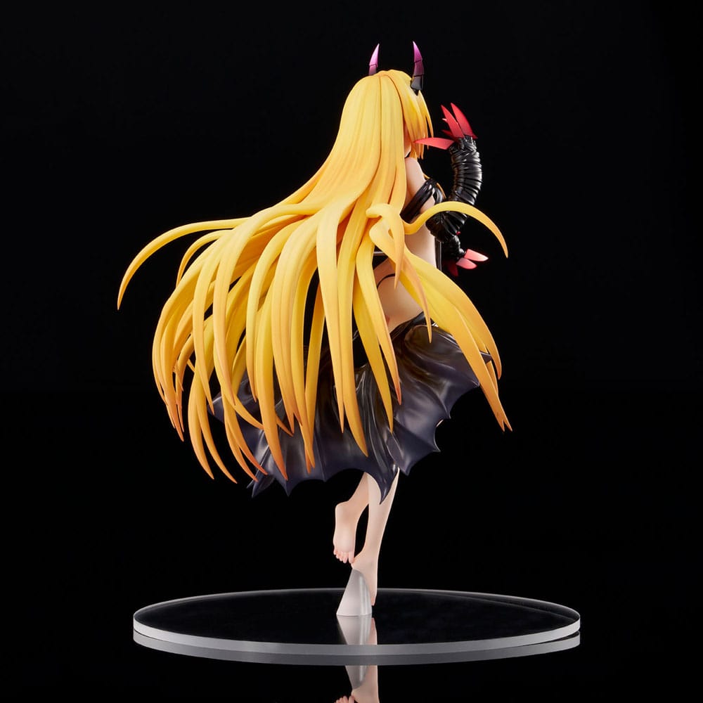 Statua in PVC To Love-Ru Darkness 1/6 Golden Darkness Darkness Ver. 30 centimetri