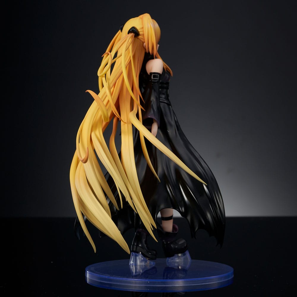 To Love-Ru Darkness PVC Statue 1/6 Golden Darkness Black Trance Version 20 cm