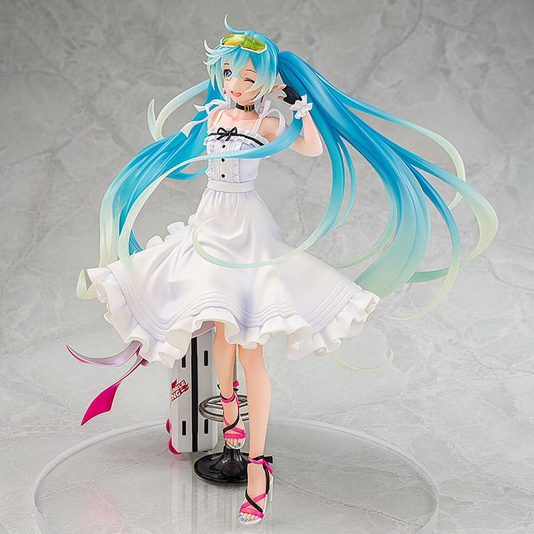 Hatsune Miku GT Original Project PVC Statue 1/7 Vacation Style Ver. 24 cm