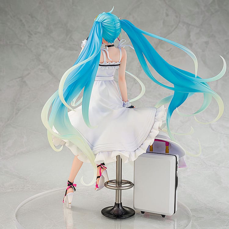 Hatsune Miku GT Original Project PVC Statue 1/7 Vacation Style Ver. 24 cm