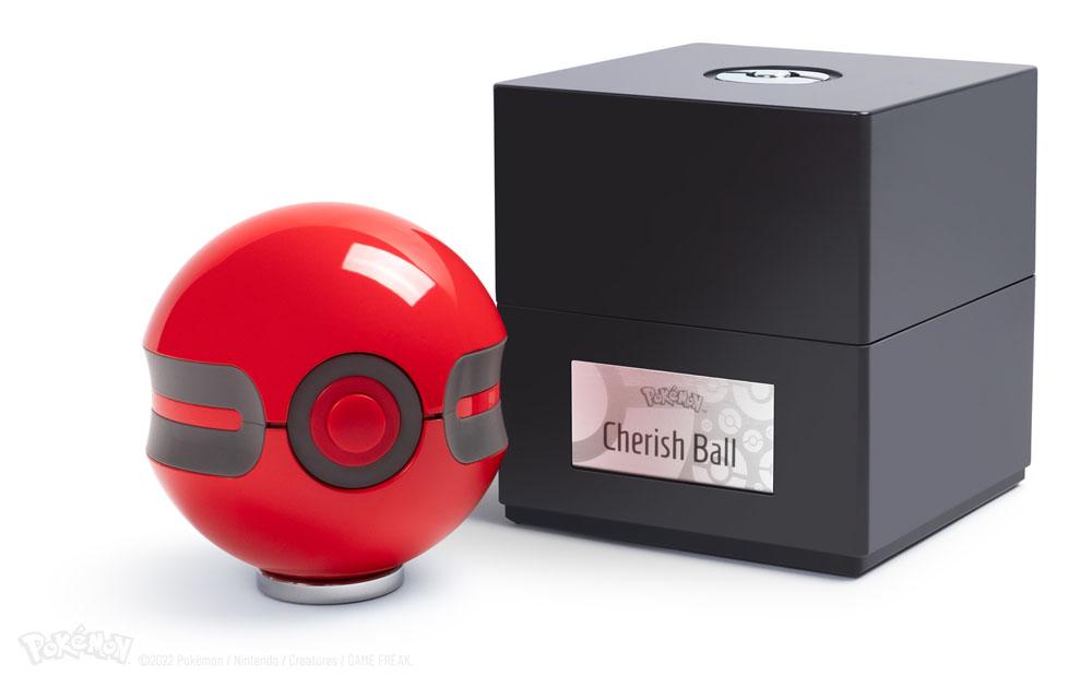 Replica pressofusa della Cherish Ball di Pokémon